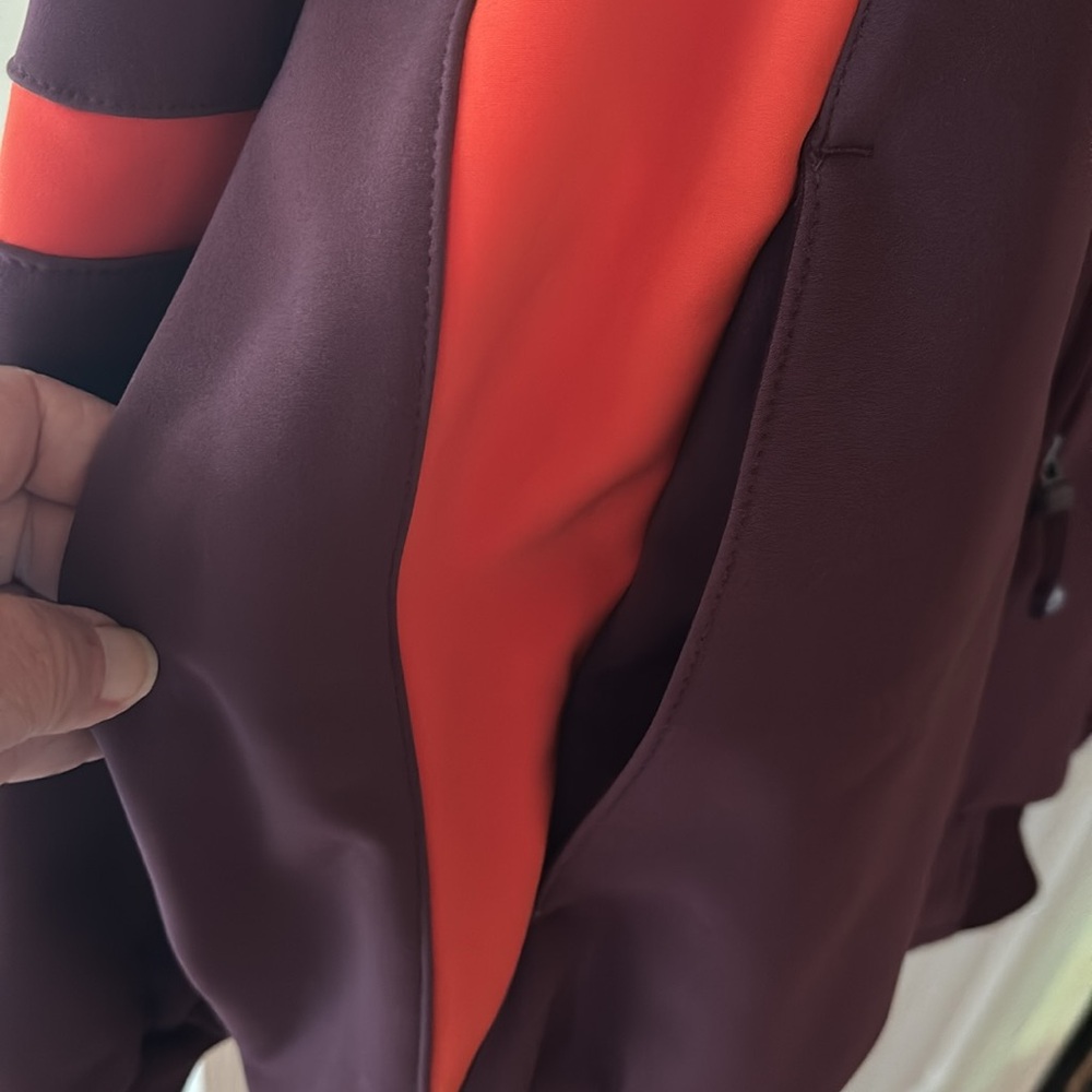 VA Tech Jacket. XL - Picture 8 of 8